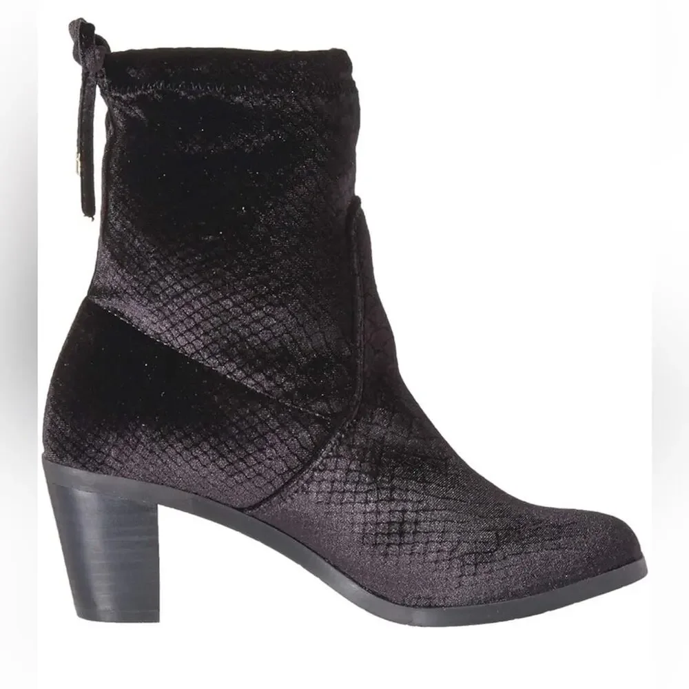 New $115 Black Faux Velvet Slouchy Sock Boot Tassle Womens 9.5 Boho Quiet Luxury